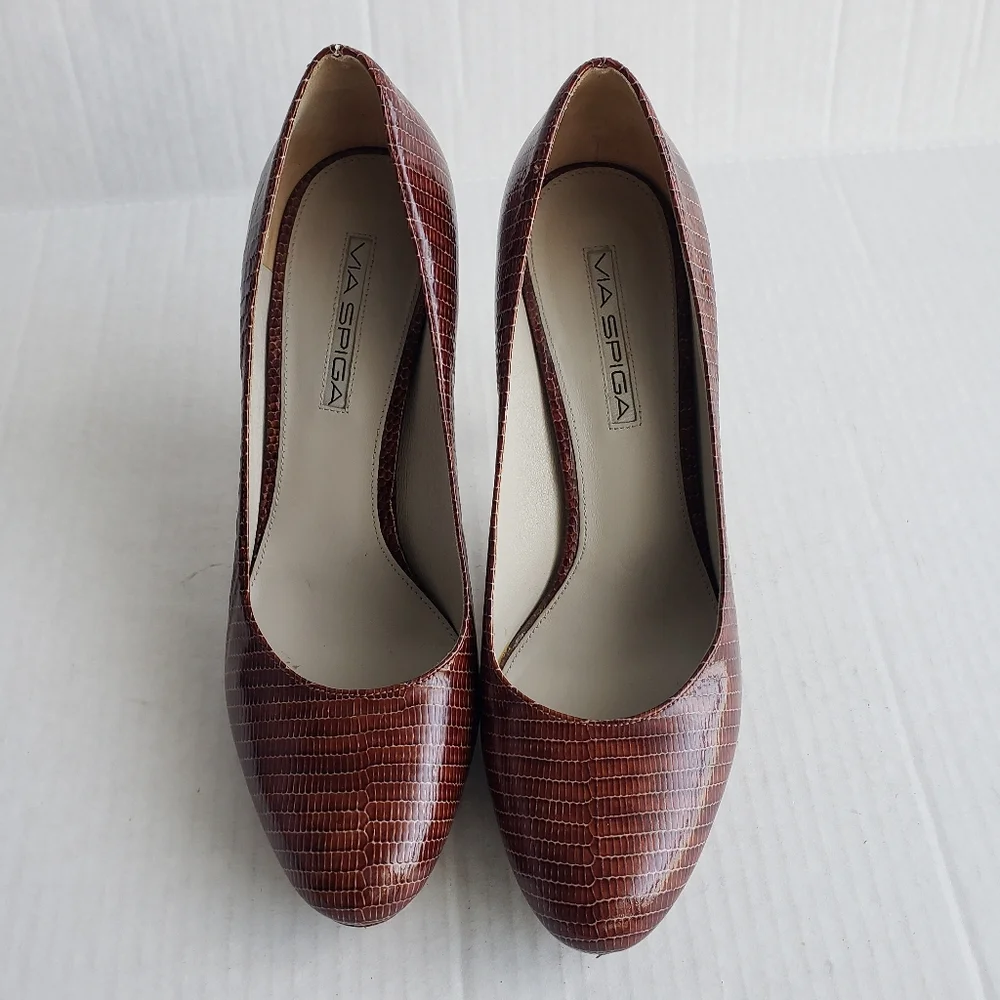 Via spiga croc leather heels size 7.5M